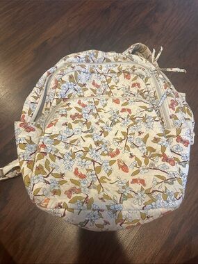 Vera Bradley Cream Floral Quilted Backpack & pencil case(worn strap)